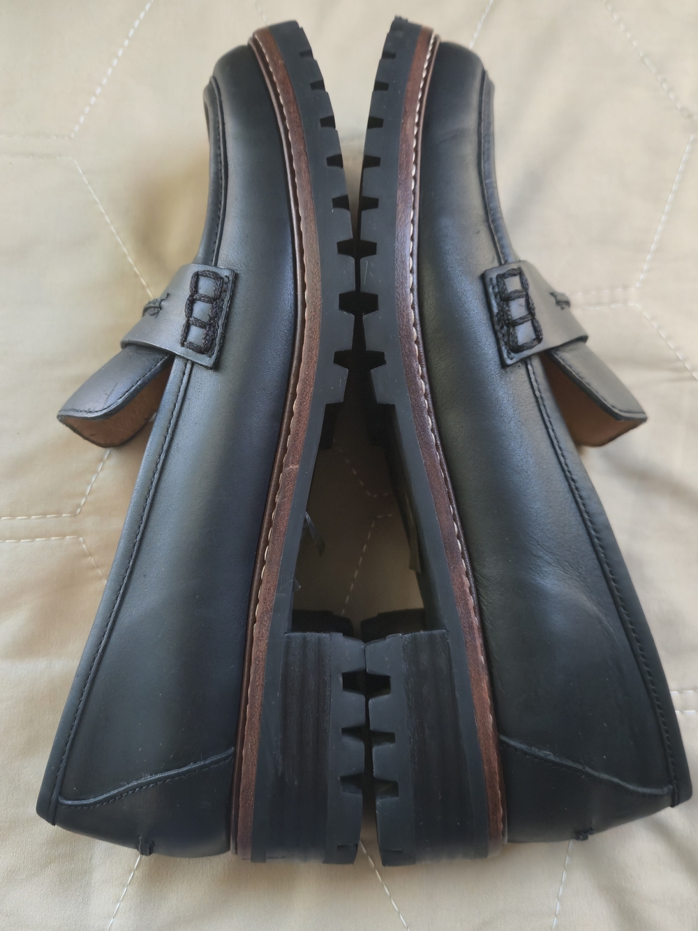 Madewell Black Leather Corinne Lugsole Loafers Chunky Classic Size 8.5 - Picture 3 of 8